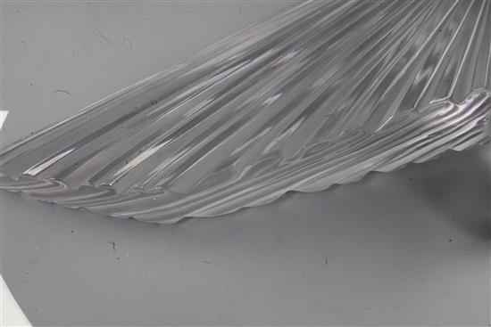 Victoire/Victory or Spirit of the Wind. A glass mascot by René Lalique, introduced on 18/4/1928, No.1147 Height 13.8cm.